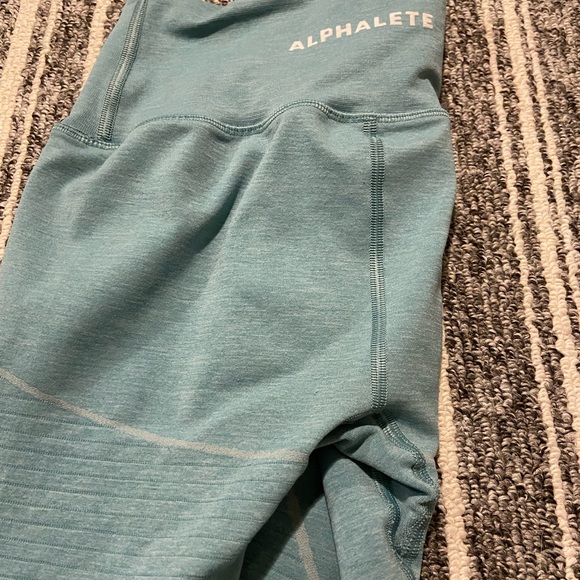 Alphalete leggings revival og capri sun small (2020) - Picture 3 of 3